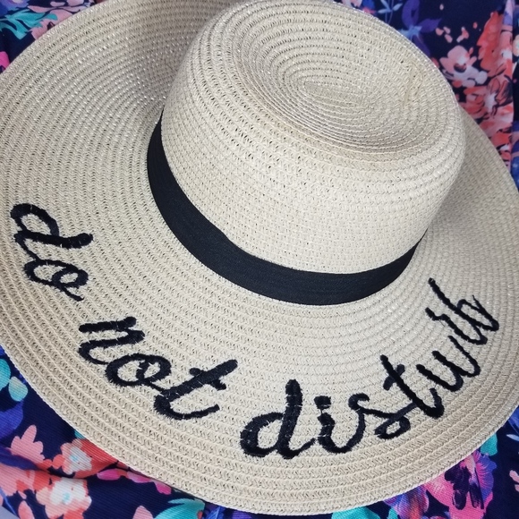 Do Not Disturb Floppy Sun Hats - Picture 3 of 4